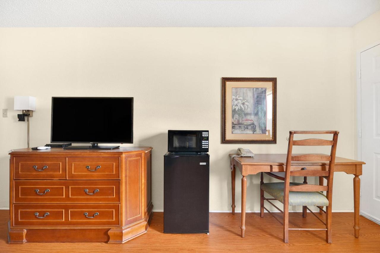 Americas Best Value Inn Lockhart Tx 외부 사진