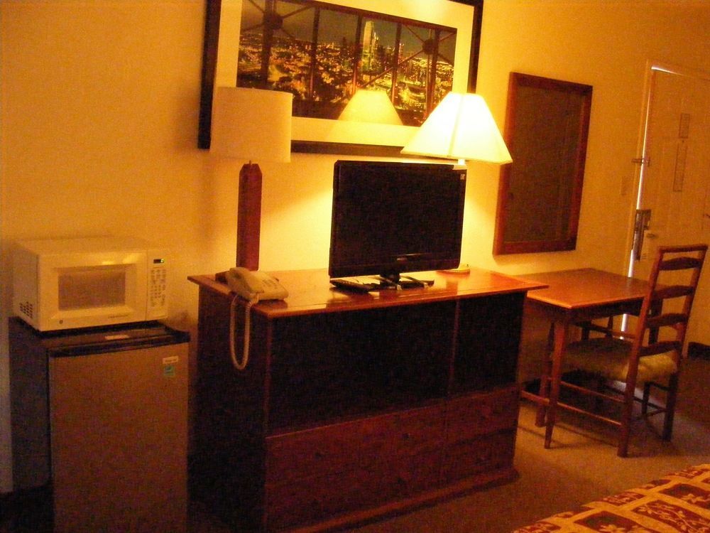 Americas Best Value Inn Lockhart Tx 외부 사진